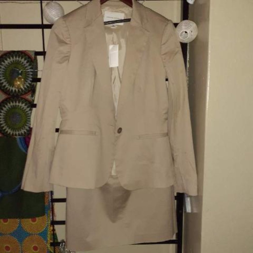 Banana Republic Khaki Suit Nwt